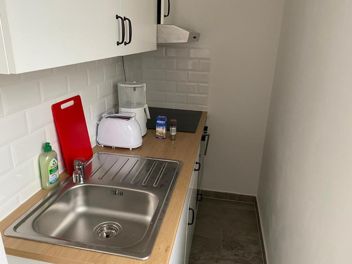 Interaktiv Appartements In Ratingen - Duesseldorferstrasse מראה חיצוני תמונה