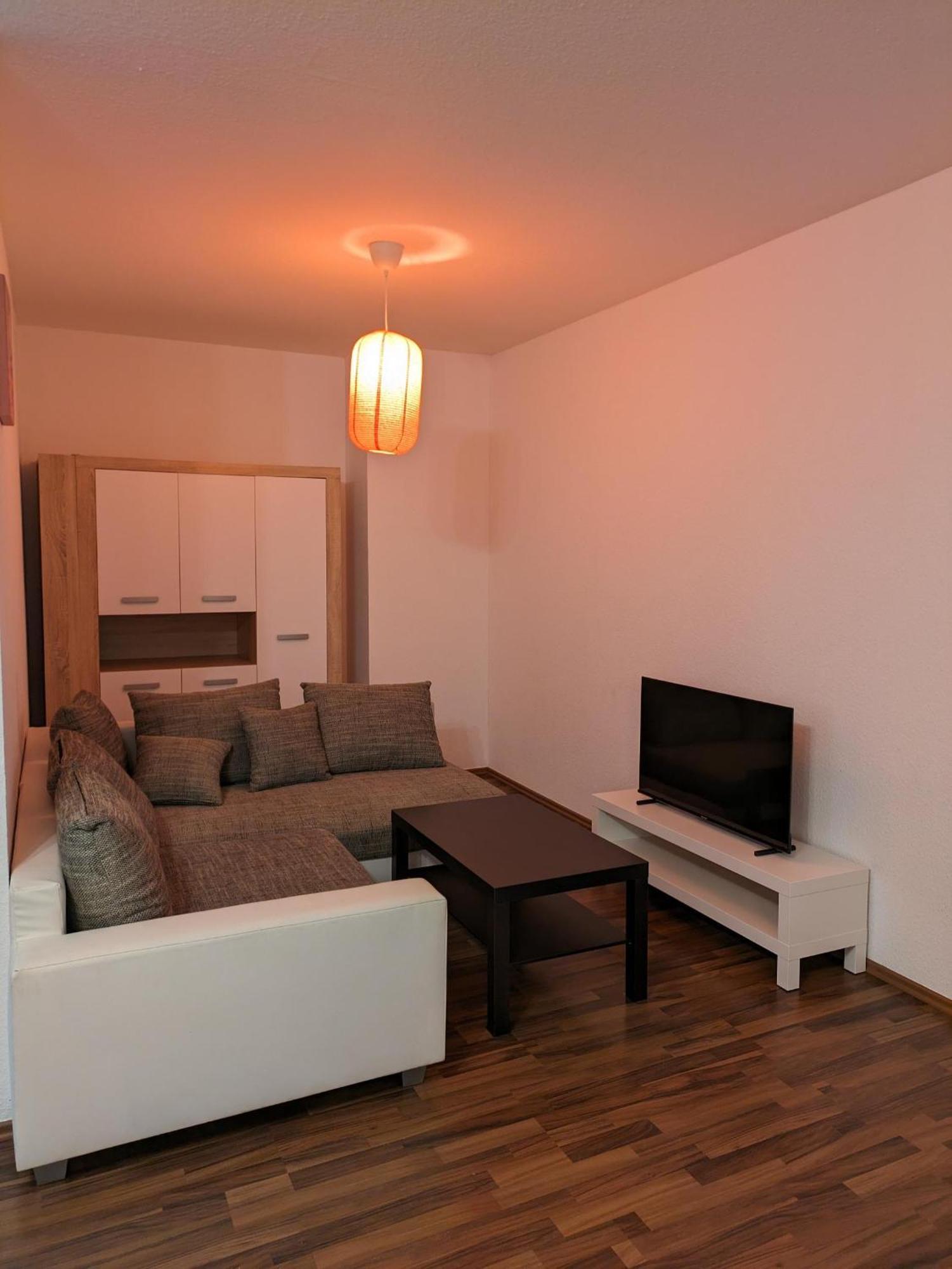 Interaktiv Appartements In Ratingen - Duesseldorferstrasse מראה חיצוני תמונה