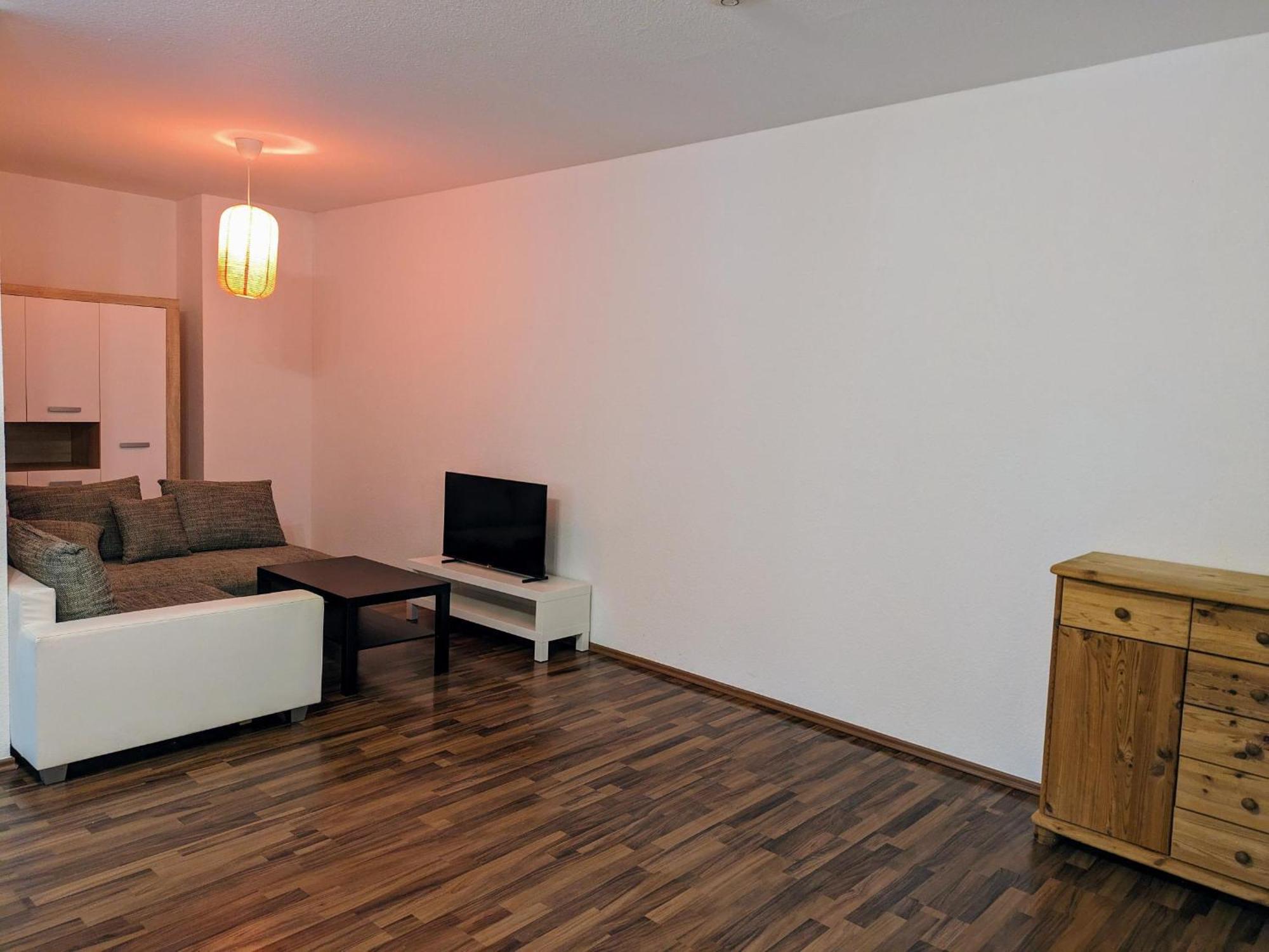 Interaktiv Appartements In Ratingen - Duesseldorferstrasse מראה חיצוני תמונה