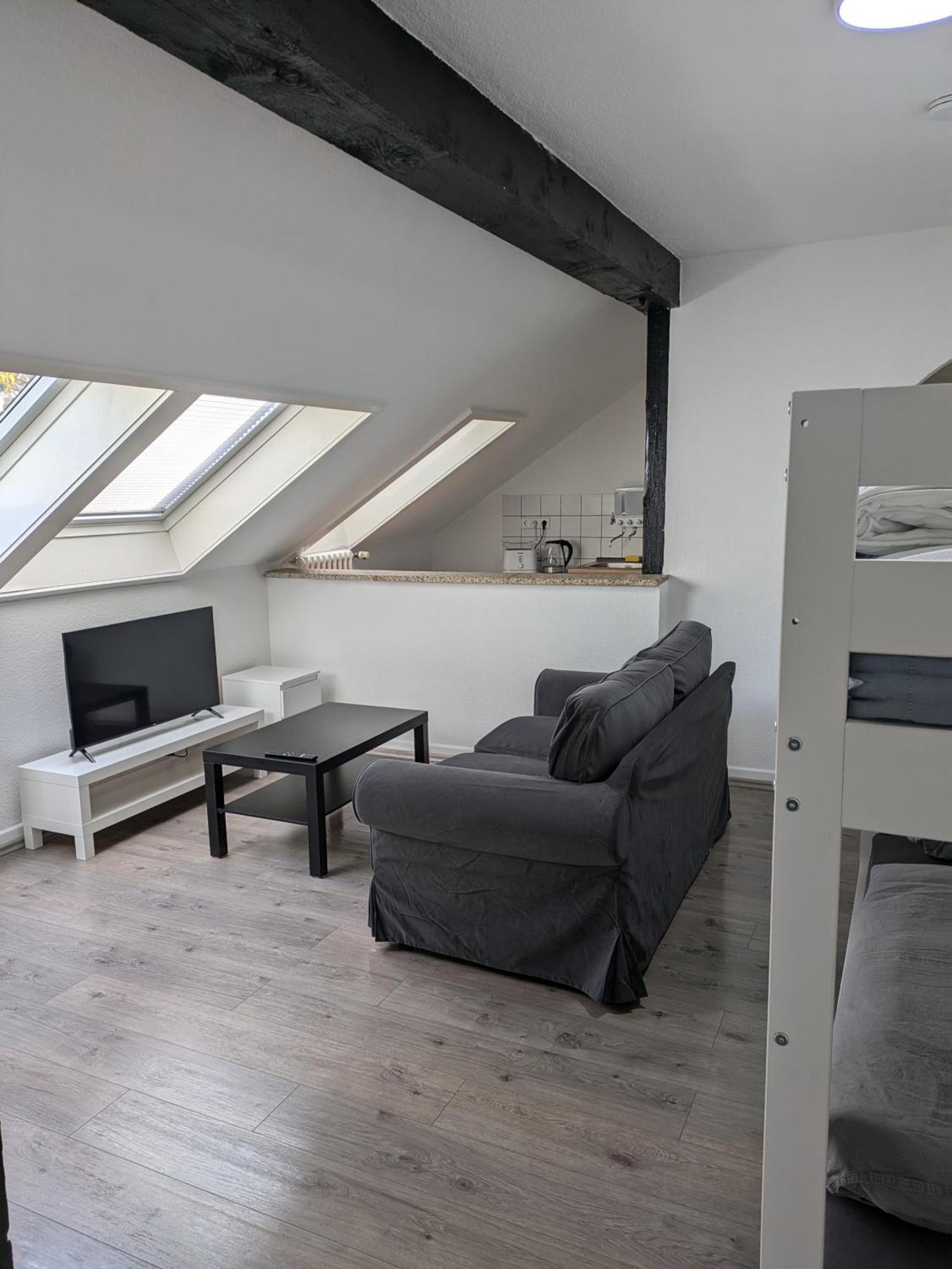 Interaktiv Appartements In Ratingen - Duesseldorferstrasse מראה חיצוני תמונה